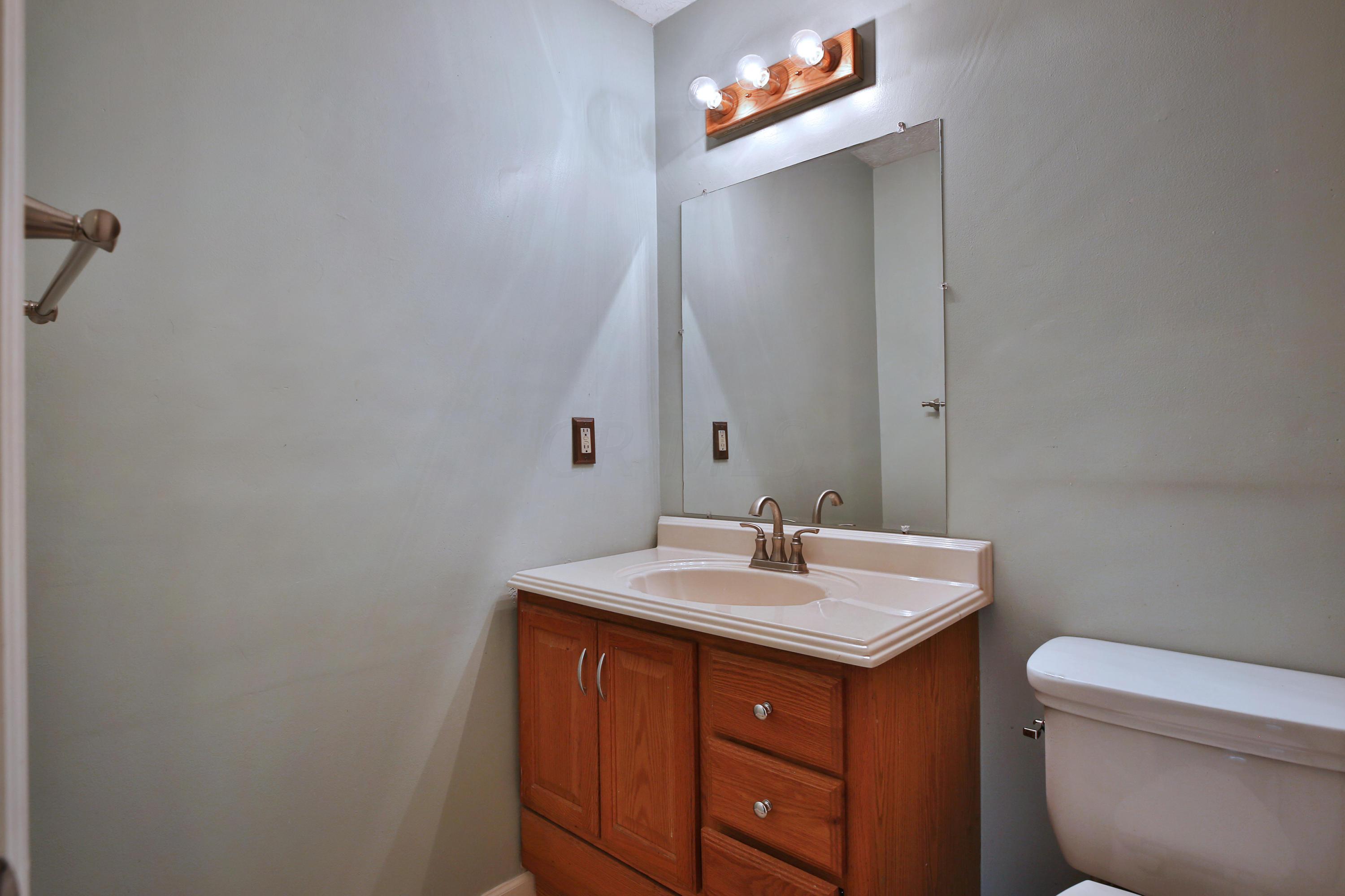 158 Ravine Ridge Drive South Powell, OH 43065 - Photo 32 of 38 Gallery Image 32