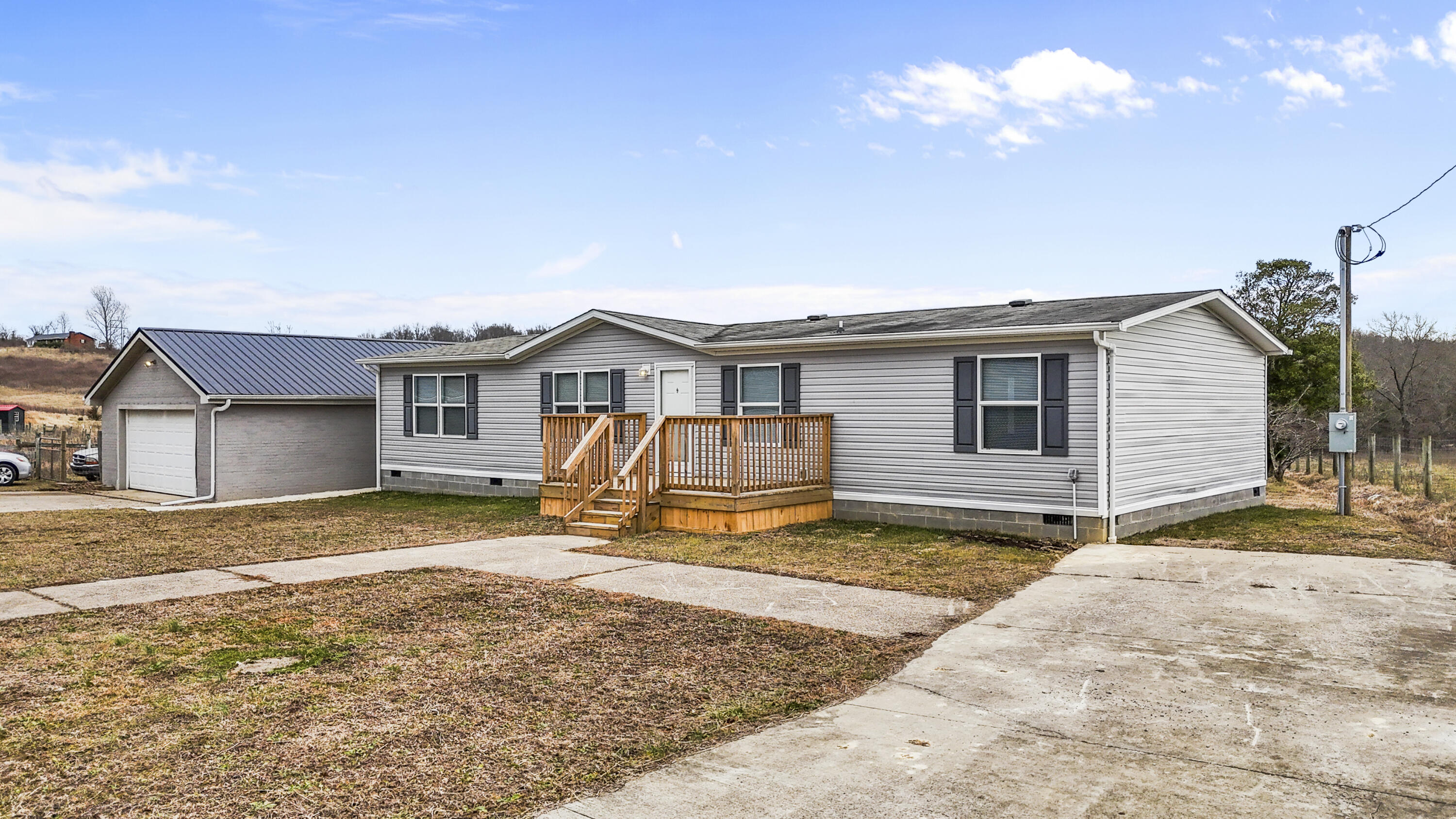 1043 Pickshein Road Owingsville, KY 40360 - Photo 3 of 39 DJI_20260116143311_0027_D