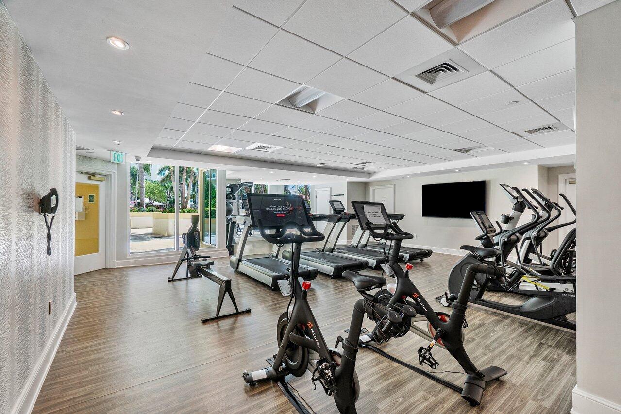 550 Southeast Mizner Boulevard, Unit B506 Boca Raton, FL 33432 - Photo 4 of 53 Gym