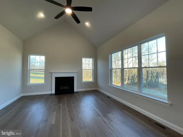 $927,232 | 2010 Sunrise Drive, Coopersburg, PA 18036