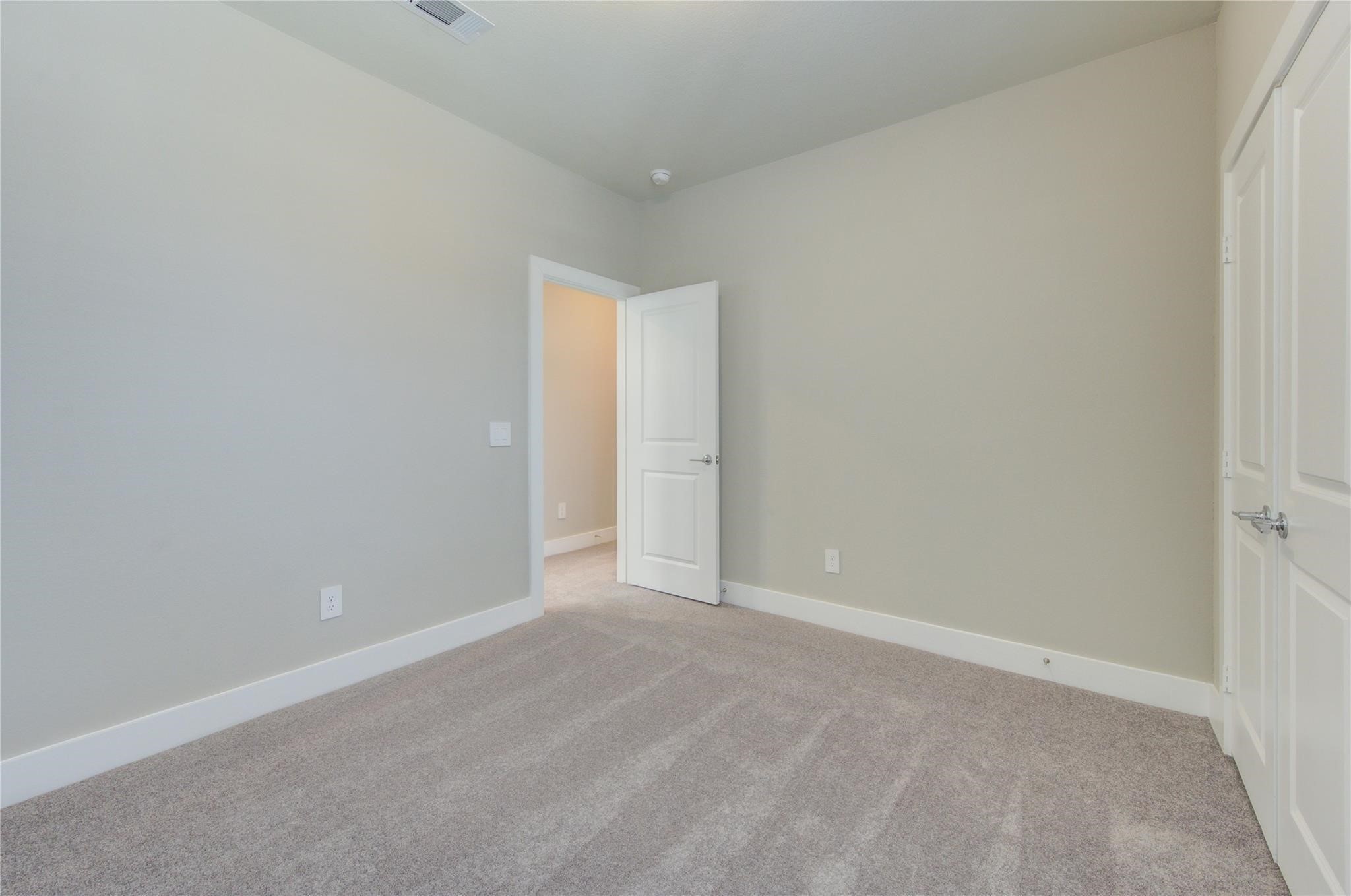 1709 Summerlyn Houston, TX 77080 - Photo 29 of 46