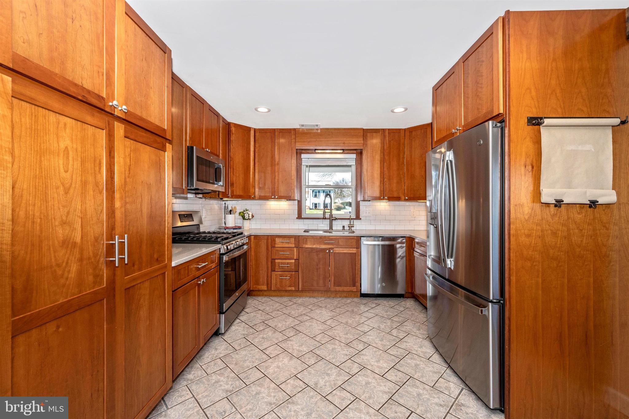 17321 Hughes Road Poolesville, MD 20837 - Photo 23 of 72 Gallery Image 23