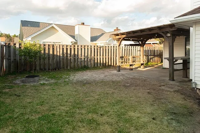 $1,925 | 511 Woodland Park Circle, Mary Esther, FL 32569