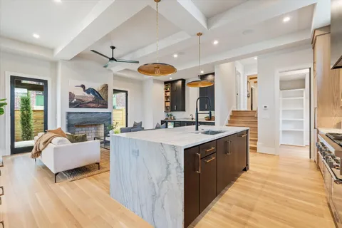 a view of an empty walk in closet