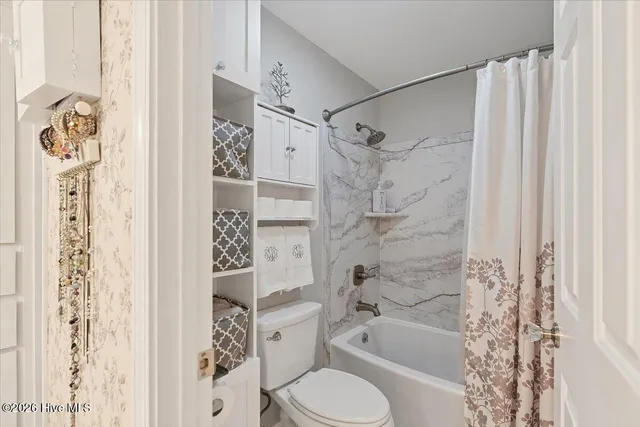 $475,000 | 171 Pine Ridge Drive, Whispering Pines, NC 28327