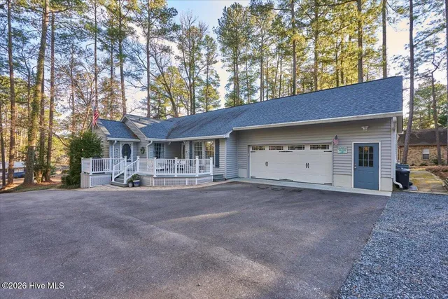 $475,000 | 171 Pine Ridge Drive, Whispering Pines, NC 28327