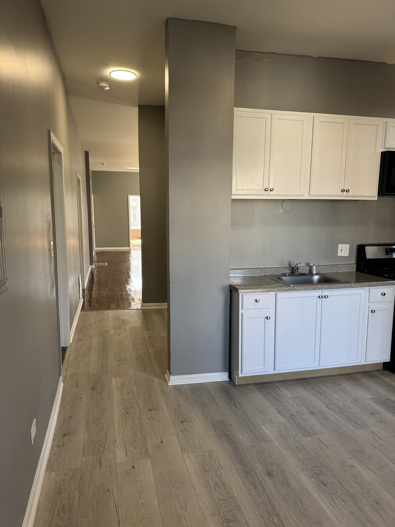 720 West 61st Street Chicago, IL 60621 - Photo 2 of 11 Gallery Image 2