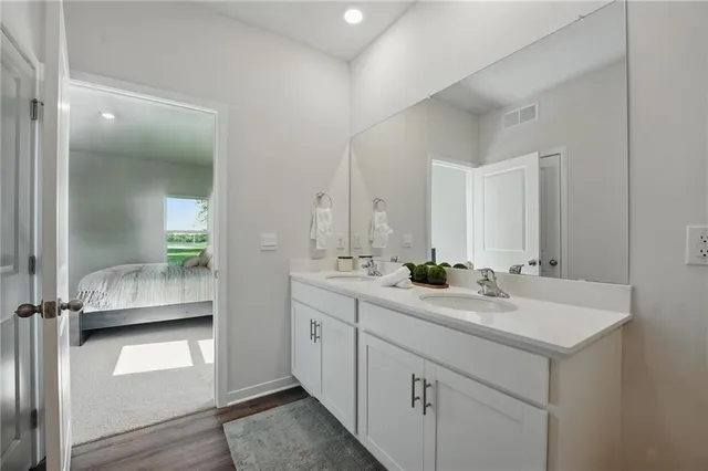 $359,990 | 801 Bentley Drive, Belton, MO 64012