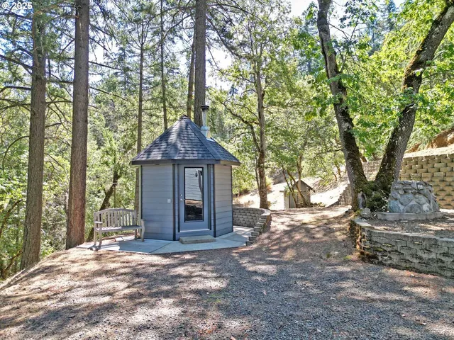 a house view with a outdoor space