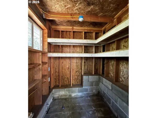 $265,000 | 4712 Old Highway 99 South, Ashland, OR 97520