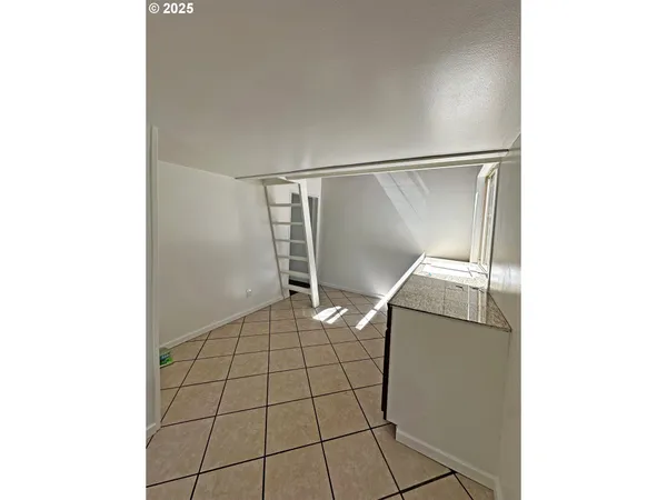 $265,000 | 4712 Old Highway 99 South, Ashland, OR 97520