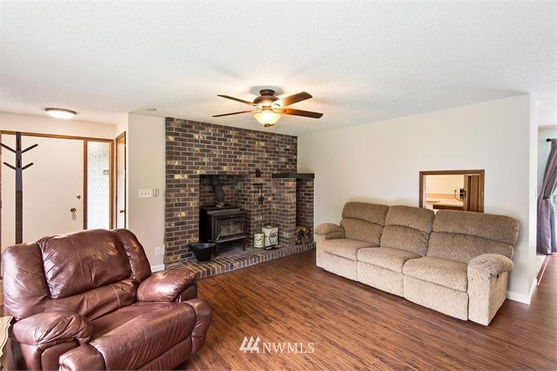 20841 Kaster Road Northwest Poulsbo, WA 98370 - Photo 3 of 20 Gallery Image 3