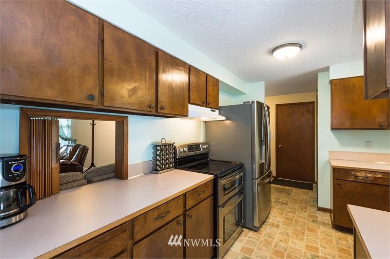 20841 Kaster Road Northwest Poulsbo, WA 98370 - Photo 6 of 20 Gallery Image 6