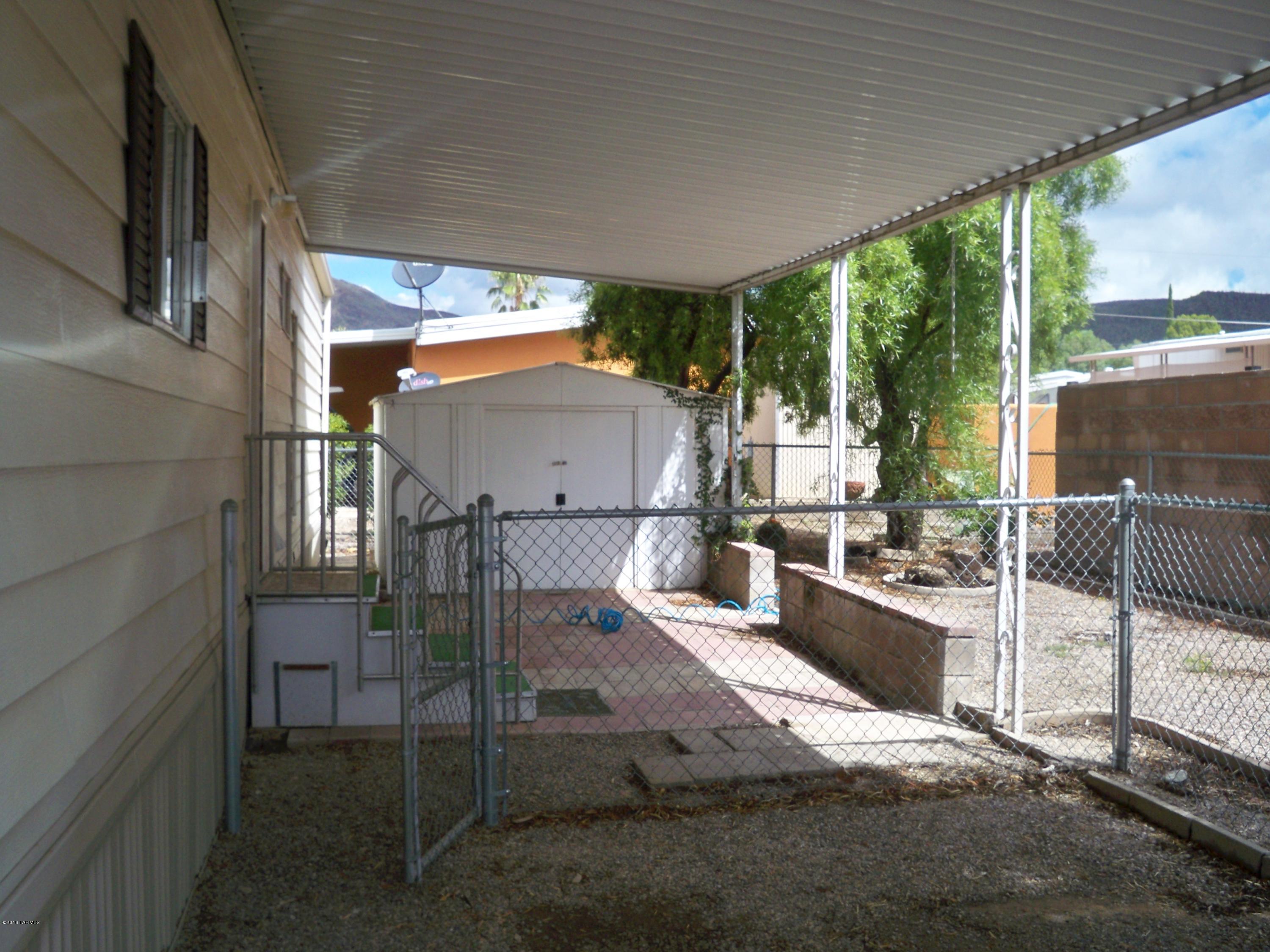 5574 West Box R Street Tucson, AZ 85713 - Photo 5 of 23 Gallery Image 5