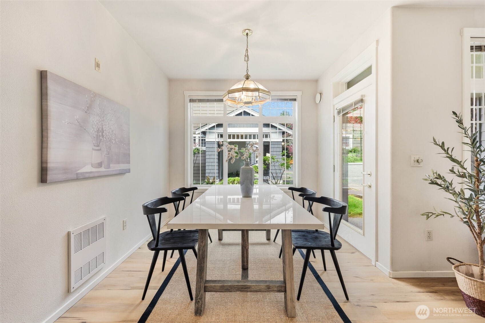 4322 Northeast 5th Court, Unit 106 Renton, WA 98059 - Photo 8 of 25