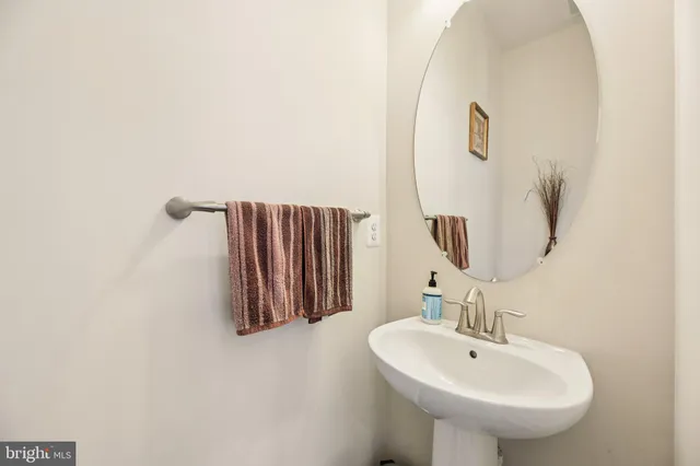 $529,900 | 7111 River Birch Drive, Hanover, MD 21076