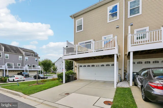 $529,900 | 7111 River Birch Drive, Hanover, MD 21076