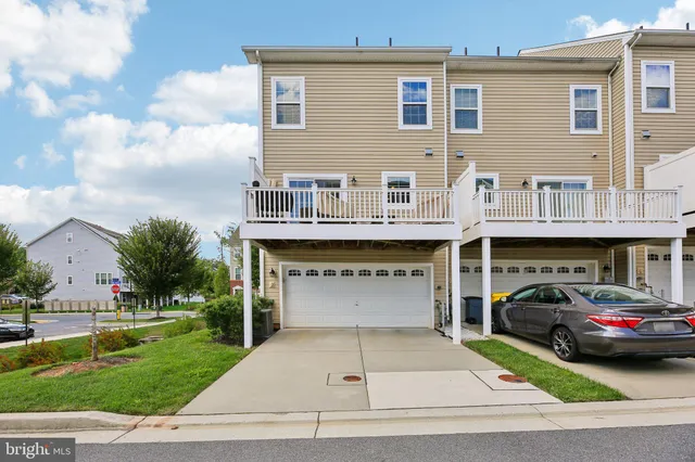 $529,900 | 7111 River Birch Drive, Hanover, MD 21076