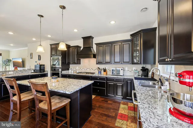 $529,900 | 7111 River Birch Drive, Hanover, MD 21076