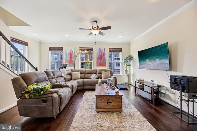 $529,900 | 7111 River Birch Drive, Hanover, MD 21076