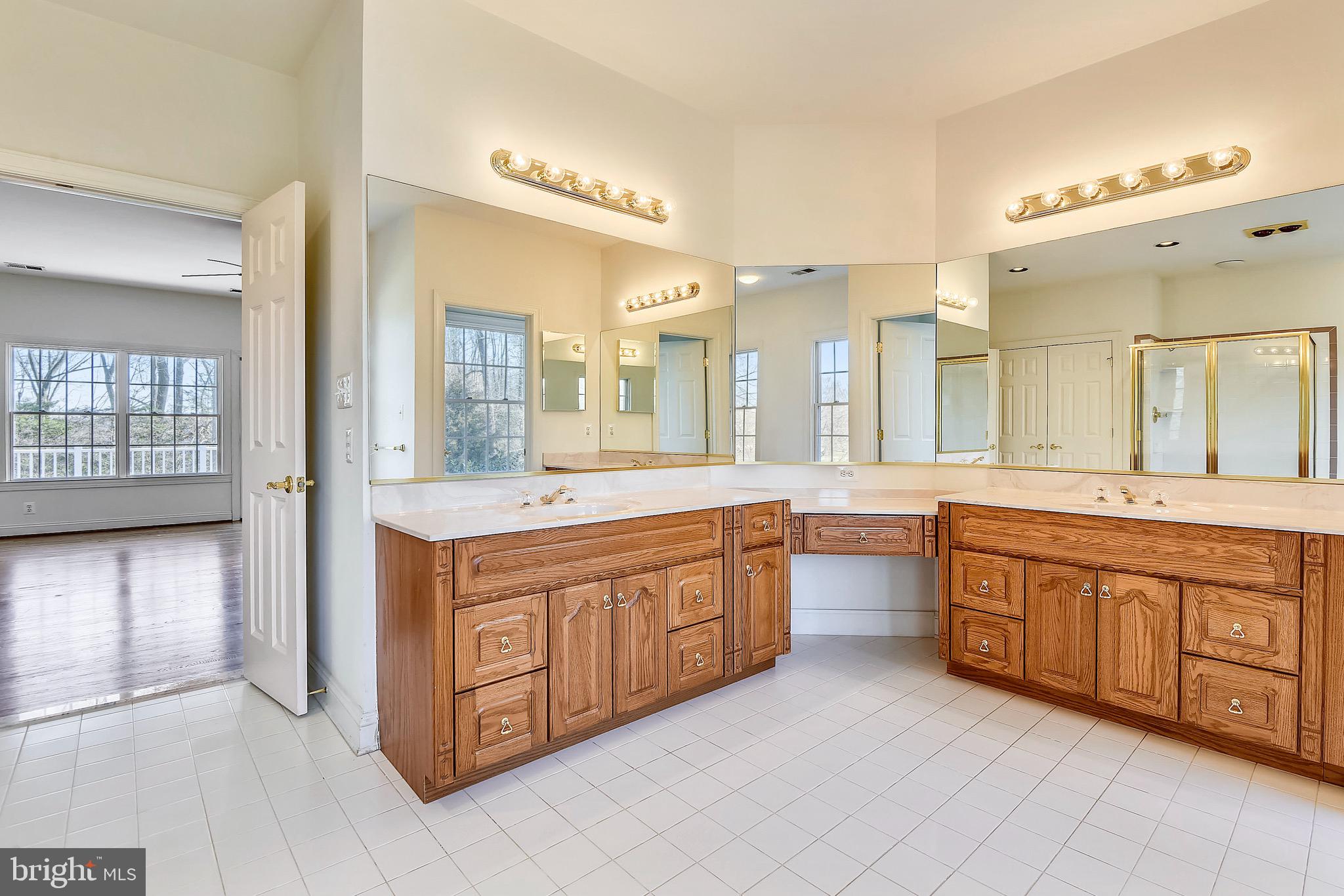 311 Kyle Road Crownsville, MD 21032 - Photo 44 of 92 Spacious Master Bath