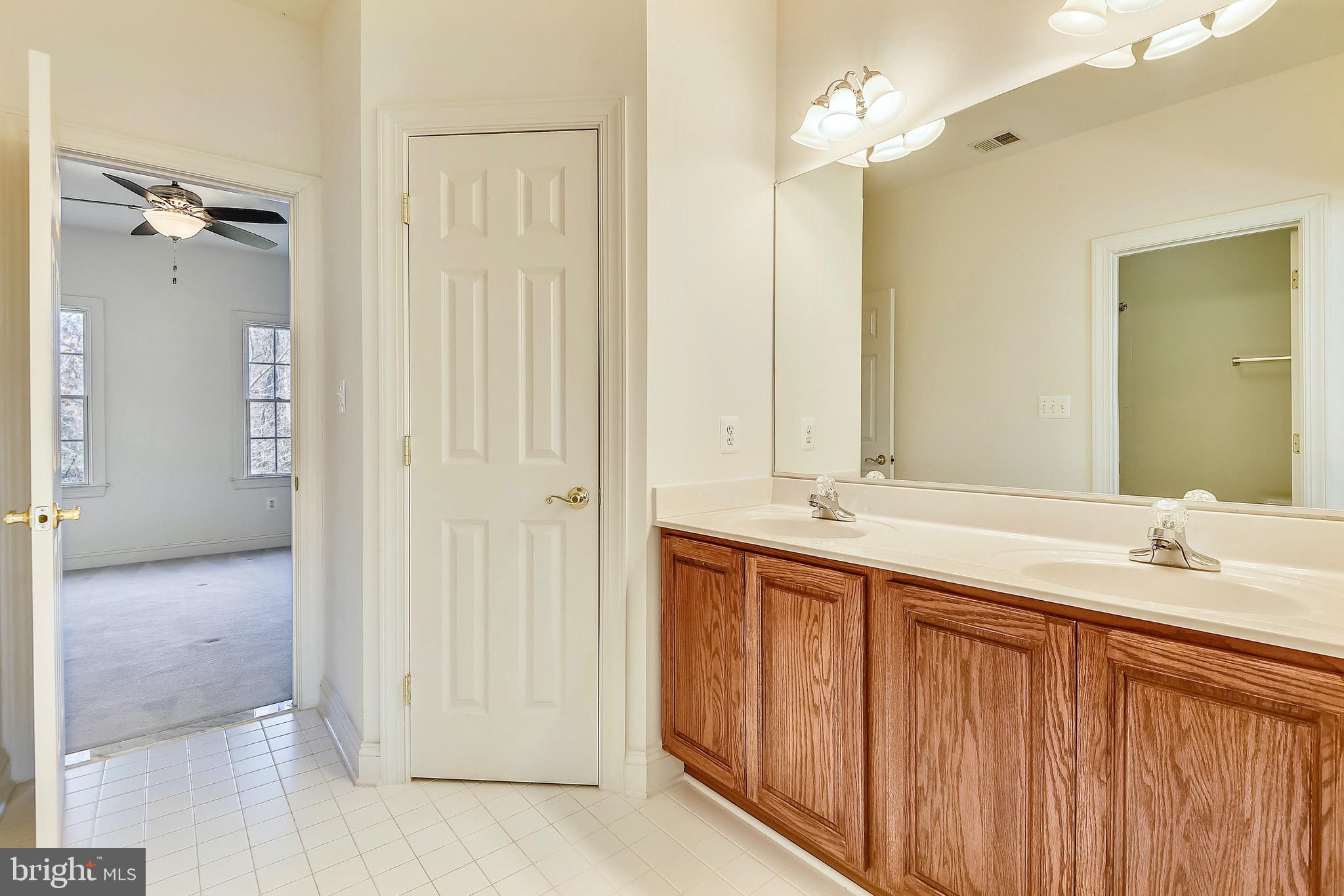 311 Kyle Road Crownsville, MD 21032 - Photo 50 of 92 2nd Story Jack & Jill Full Bath