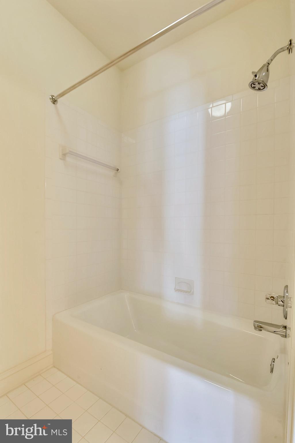 311 Kyle Road Crownsville, MD 21032 - Photo 51 of 92 2nd story Jack & Jill Full Bath