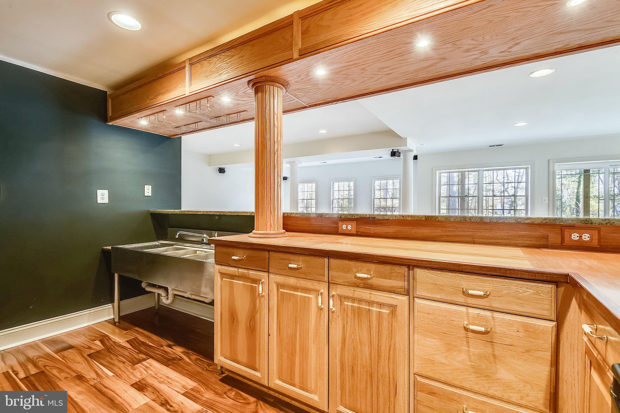 311 Kyle Road Crownsville, MD 21032 - Photo 67 of 92 LL Custom Built Wet Bar