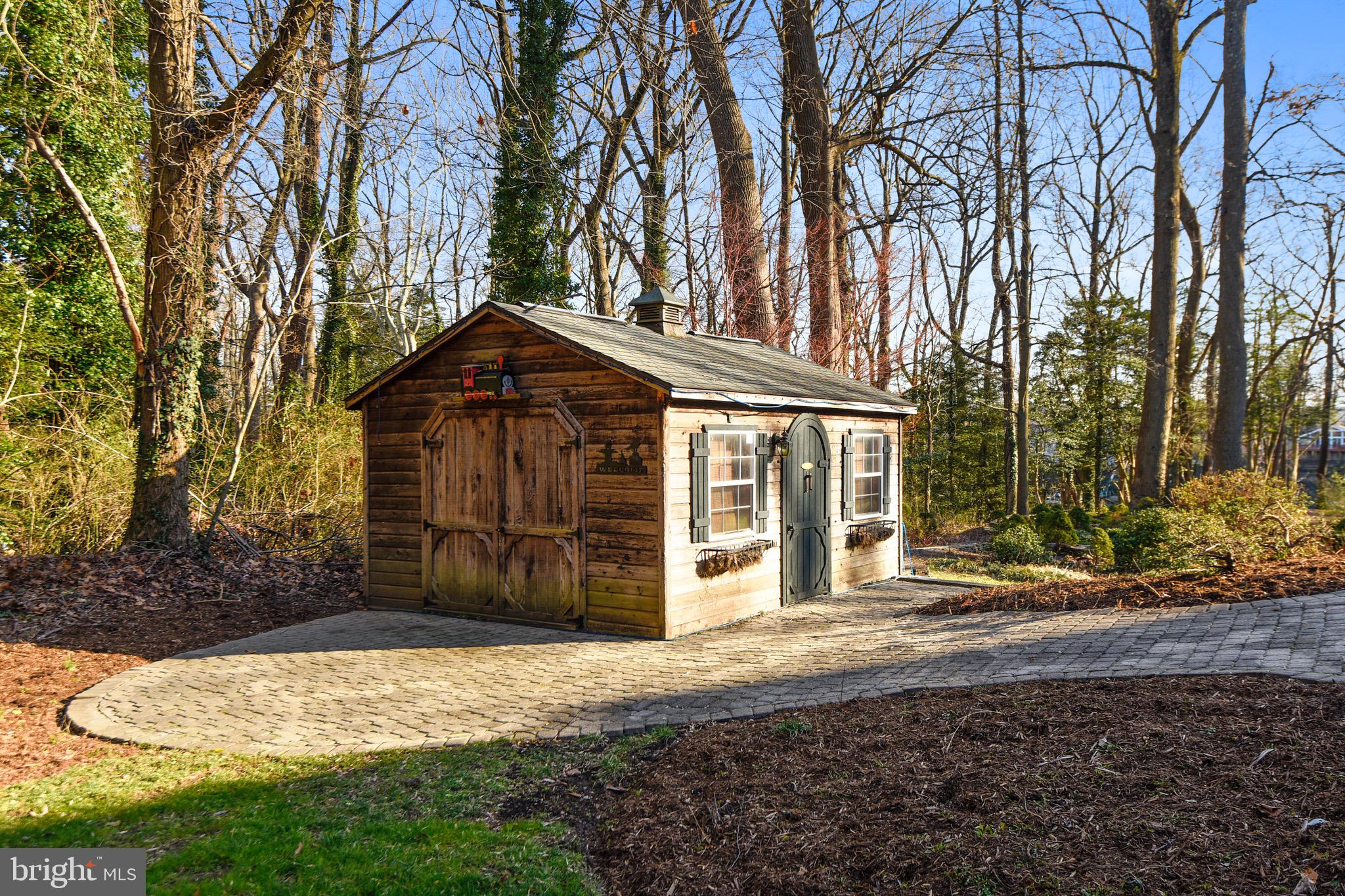 311 Kyle Road Crownsville, MD 21032 - Photo 88 of 92 Large Walk-in Exterior Shed w/side load access