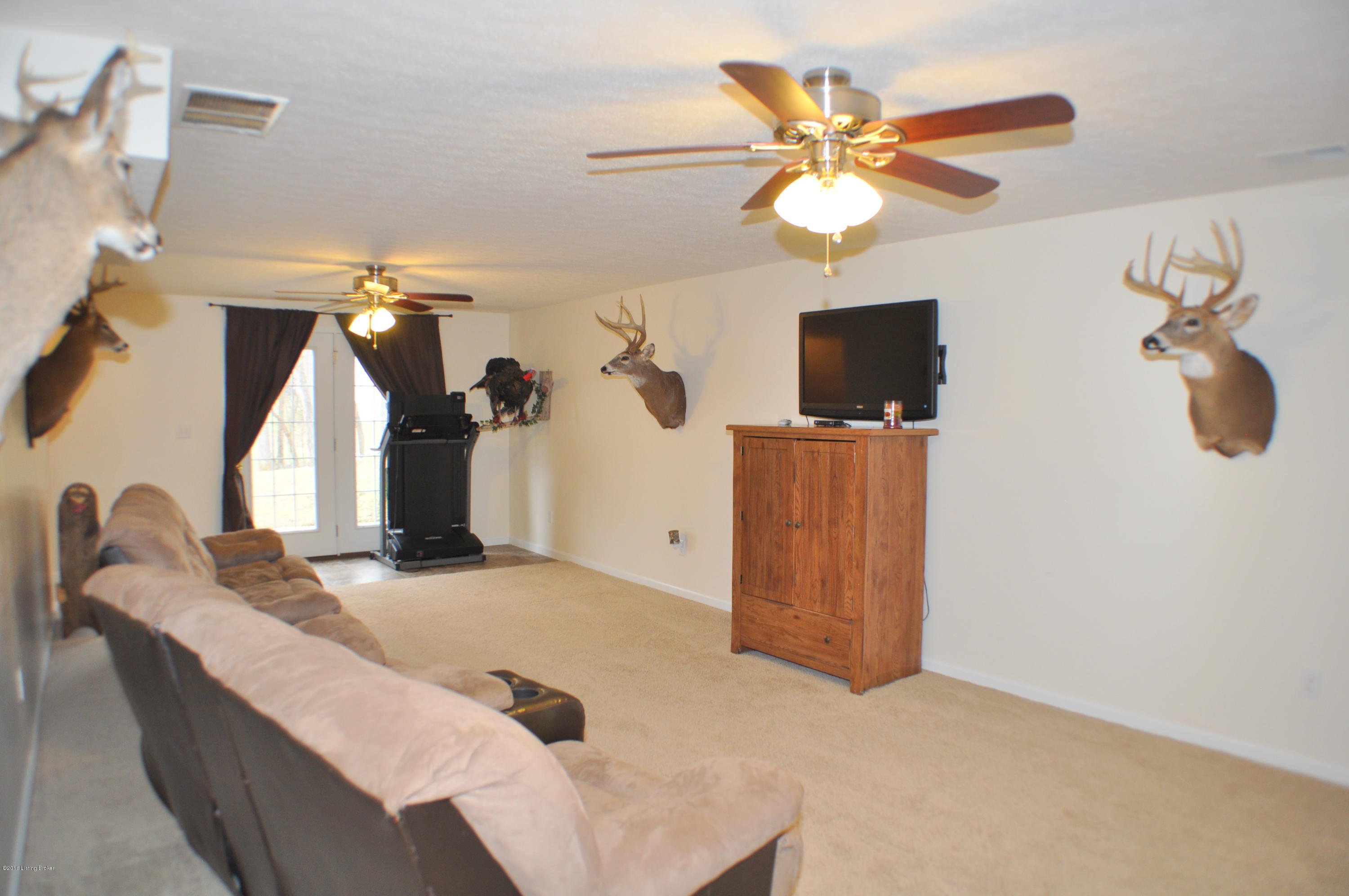 1605 Buck Knobs Road Ekron, KY 40117 - Photo 36 of 39 DSC_0055