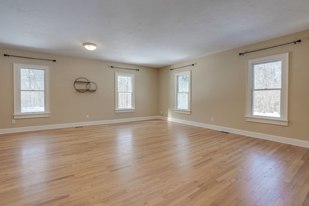 51 Brooks Road Winchendon, MA 01475 - Photo 22 of 41 Gallery Image 22