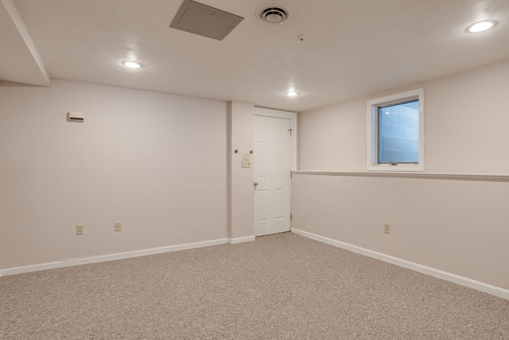 51 Brooks Road Winchendon, MA 01475 - Photo 39 of 41 Gallery Image 39