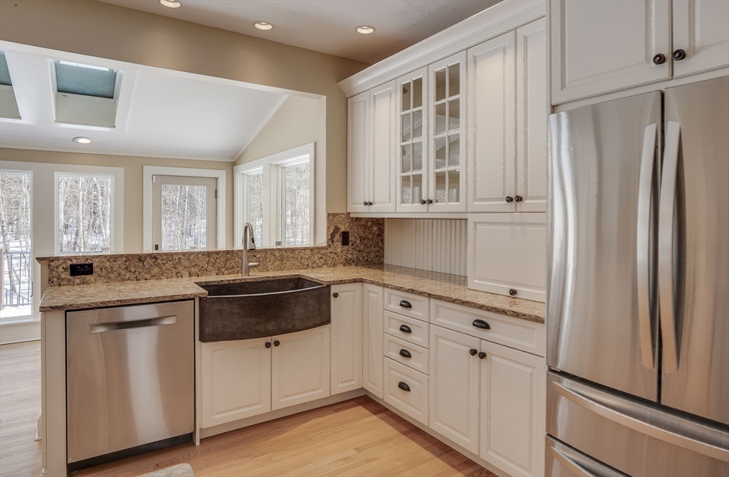 51 Brooks Road Winchendon, MA 01475 - Photo 10 of 41 Gallery Image 10