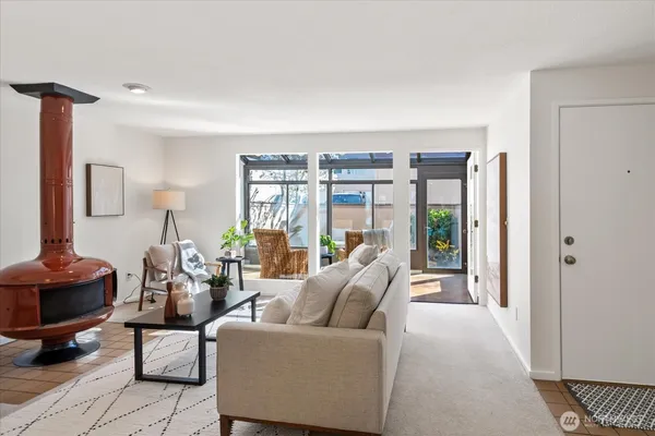 $399,000 | 8229 212th Street Southwest, Unit 102, Edmonds, WA 98026