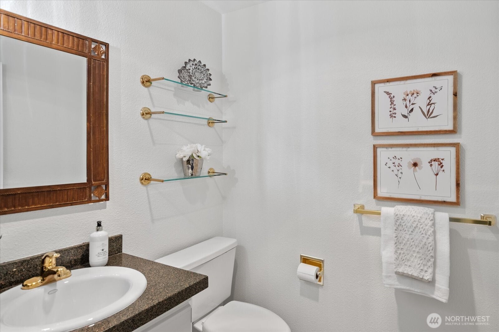 8229 212th Street Southwest, Unit 102 Edmonds, WA 98026 - Photo 17 of 38