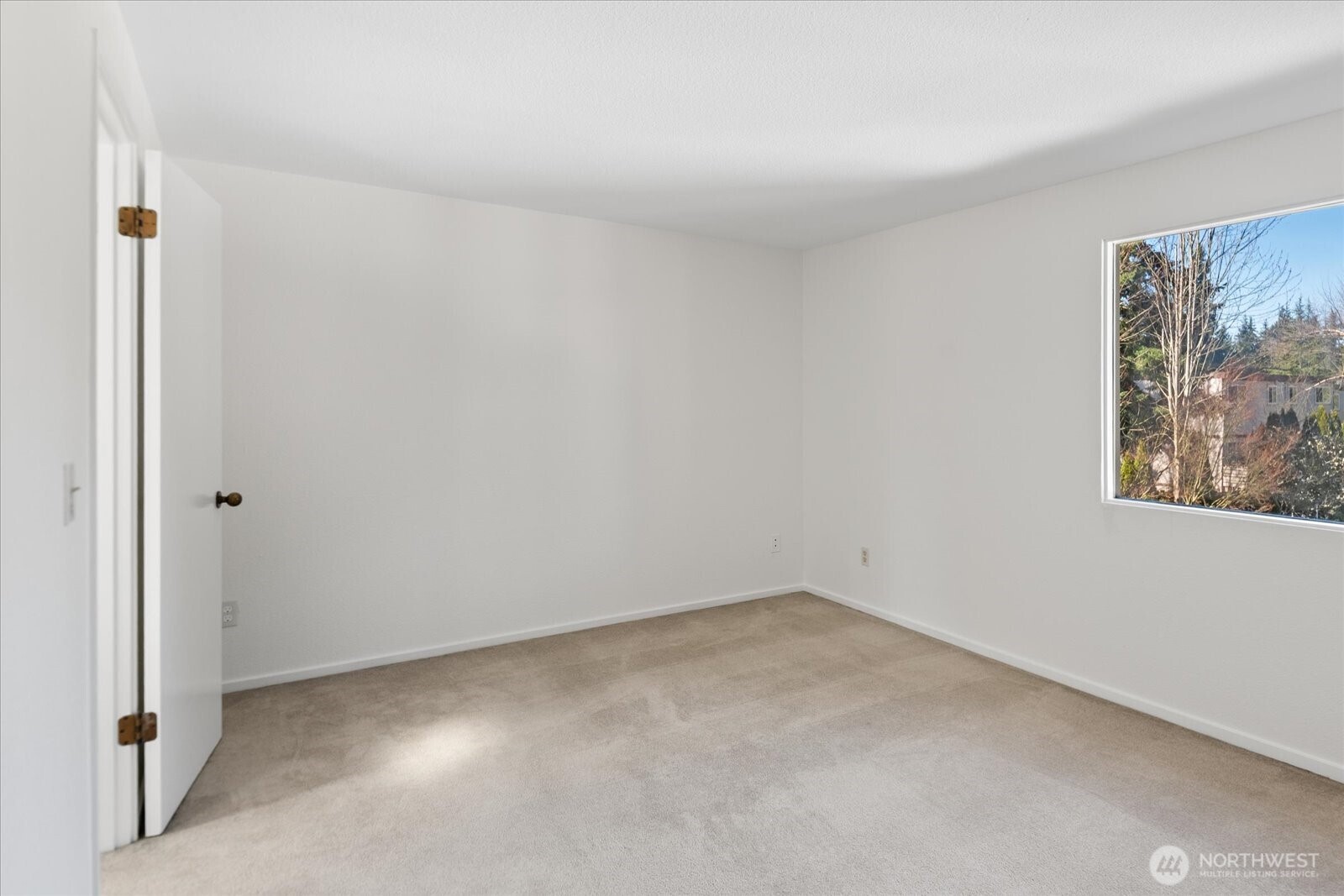 8229 212th Street Southwest, Unit 102 Edmonds, WA 98026 - Photo 28 of 38