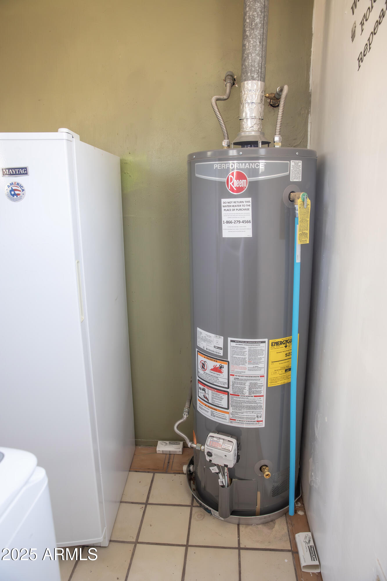 108 Graham Drive Bisbee, AZ 85603 - Photo 18 of 52 a view of washer and dryer