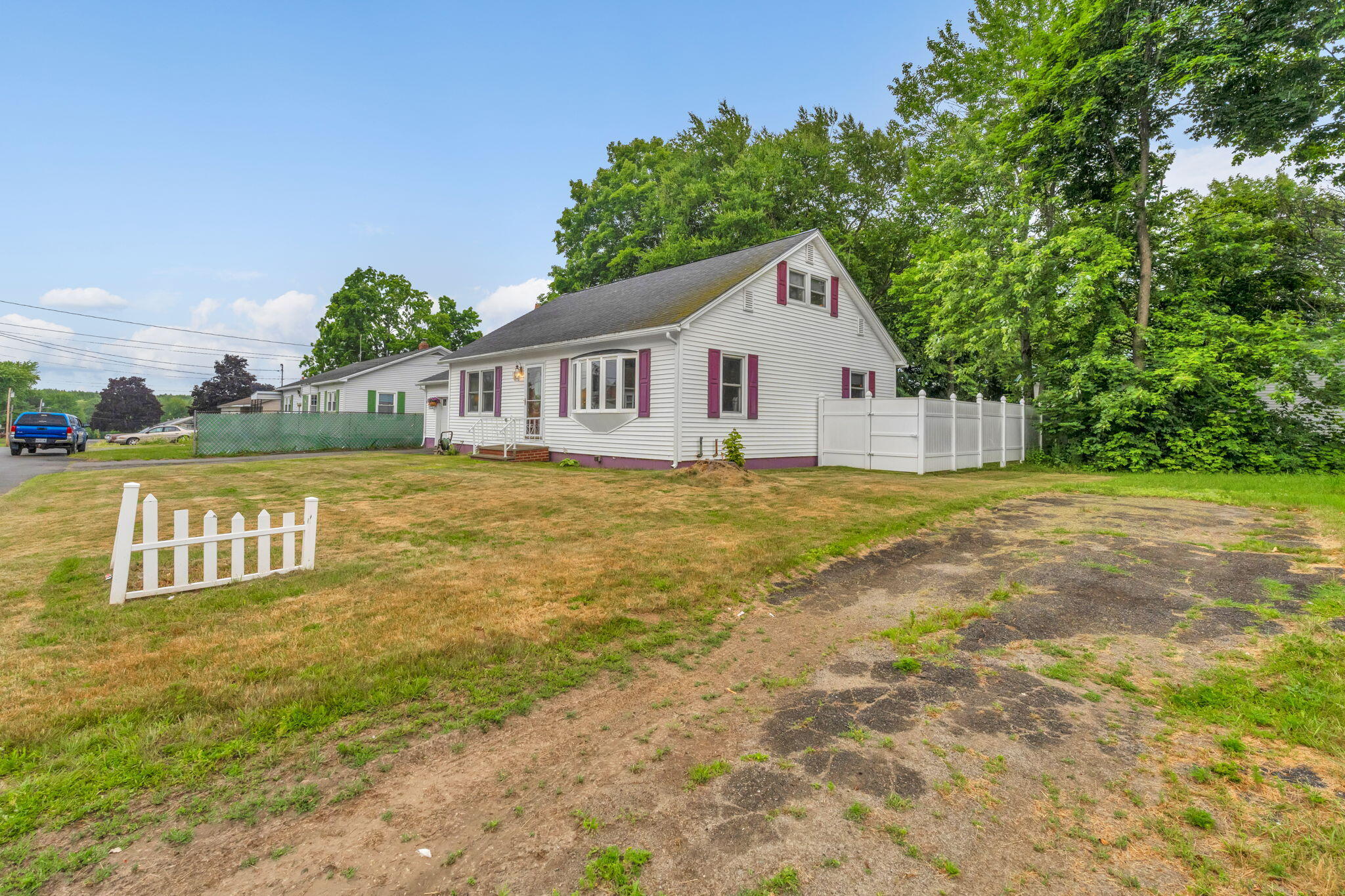 18 Grove Street East Millinocket, ME 04430 - Photo 6 of 58 39-web-or-mls-18-grove-st
