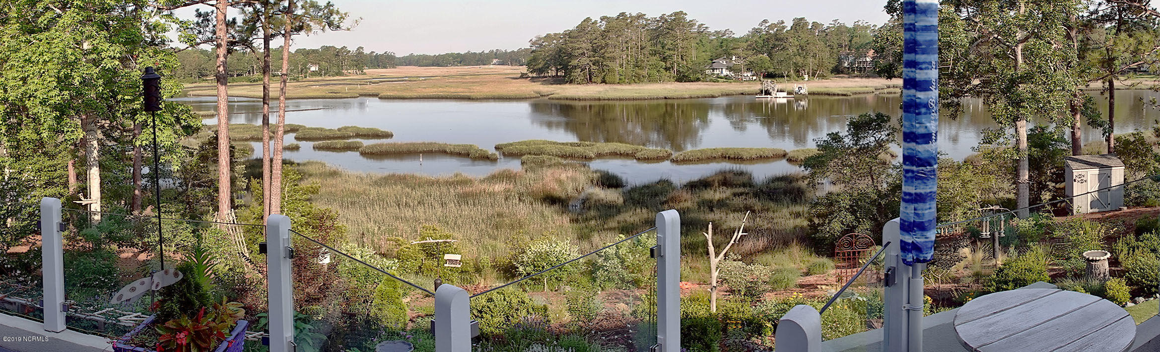 808 Shell Point Place Wilmington, NC 28405 - Photo 4 of 70 004_808_shell_point_deck_view_5