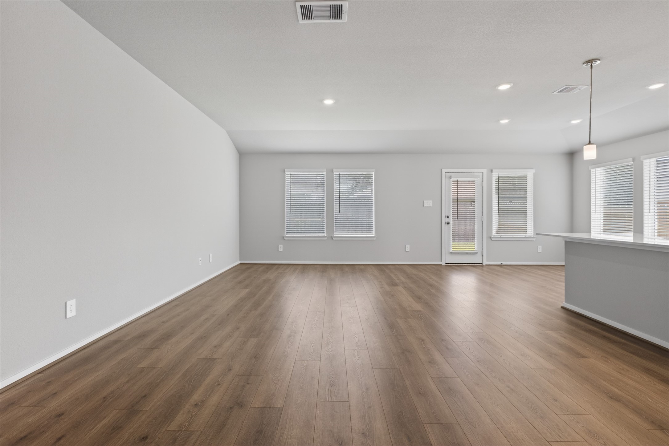 1657 Hopson Ranch Drive Conroe, TX 77301 - Photo 12 of 32