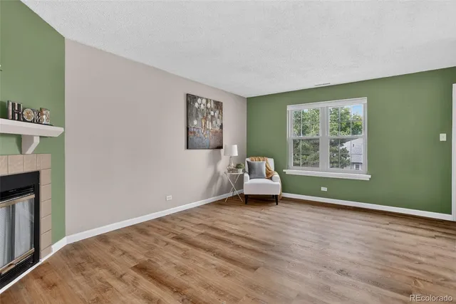 a view of livingroom with furniture and window
