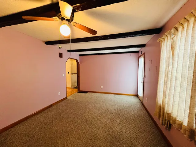 $249,900 | 583 Pinehurst Street, Lyndon, VT 05851