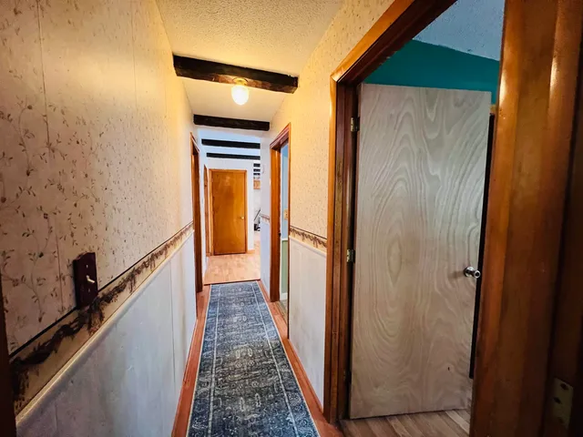 $249,900 | 583 Pinehurst Street, Lyndon, VT 05851