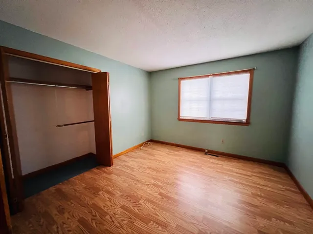 $249,900 | 583 Pinehurst Street, Lyndon, VT 05851