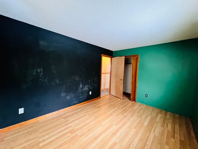 $249,900 | 583 Pinehurst Street, Lyndon, VT 05851