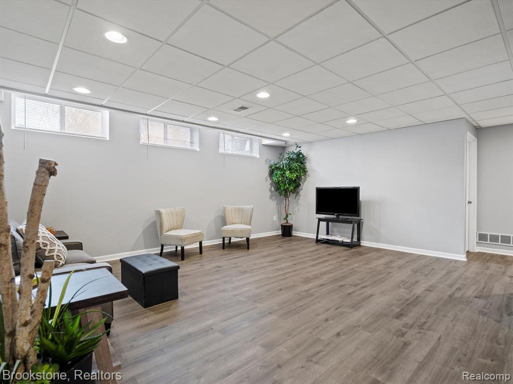50629 Nesting Ridge Drive Macomb, MI 48044 - Photo 41 of 57 Gallery Image 41