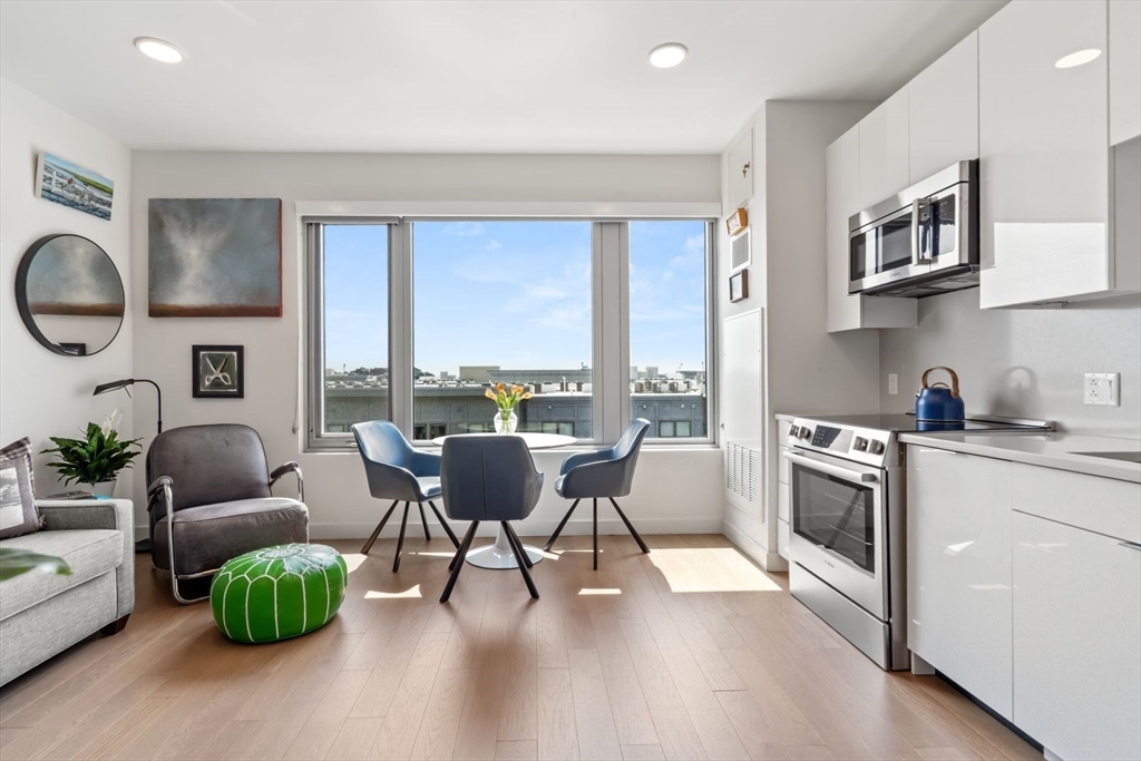 45 Lewis Street, Unit PH2 Boston, MA 02128 - Photo 3 of 25