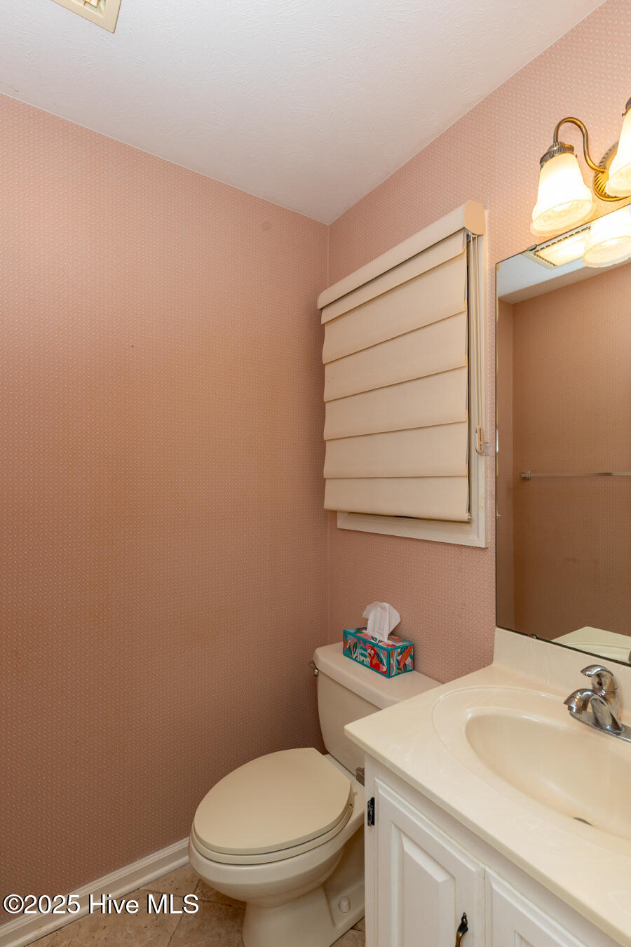2 Parson Road Pinehurst, NC 28374 - Photo 8 of 37 powder room