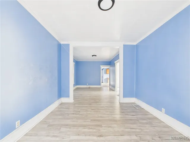 $99,999 | 641 Hopkins Street, Buffalo, NY 14220