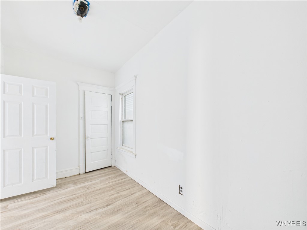 641 Hopkins Street Buffalo, NY 14220 - Photo 8 of 13